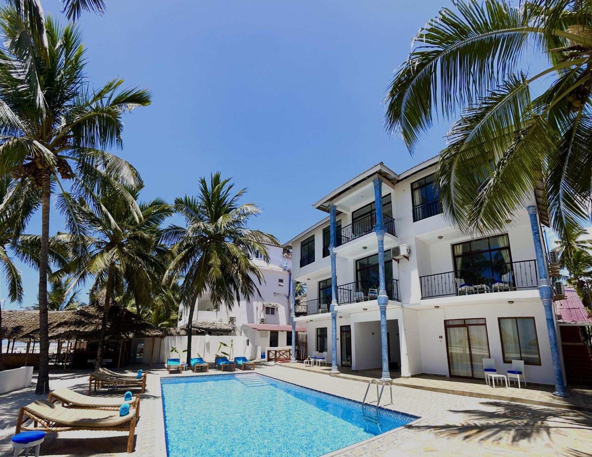 Bianco Azzurro Hotel & Restaurant Pwani Mchangani Buitenkant foto